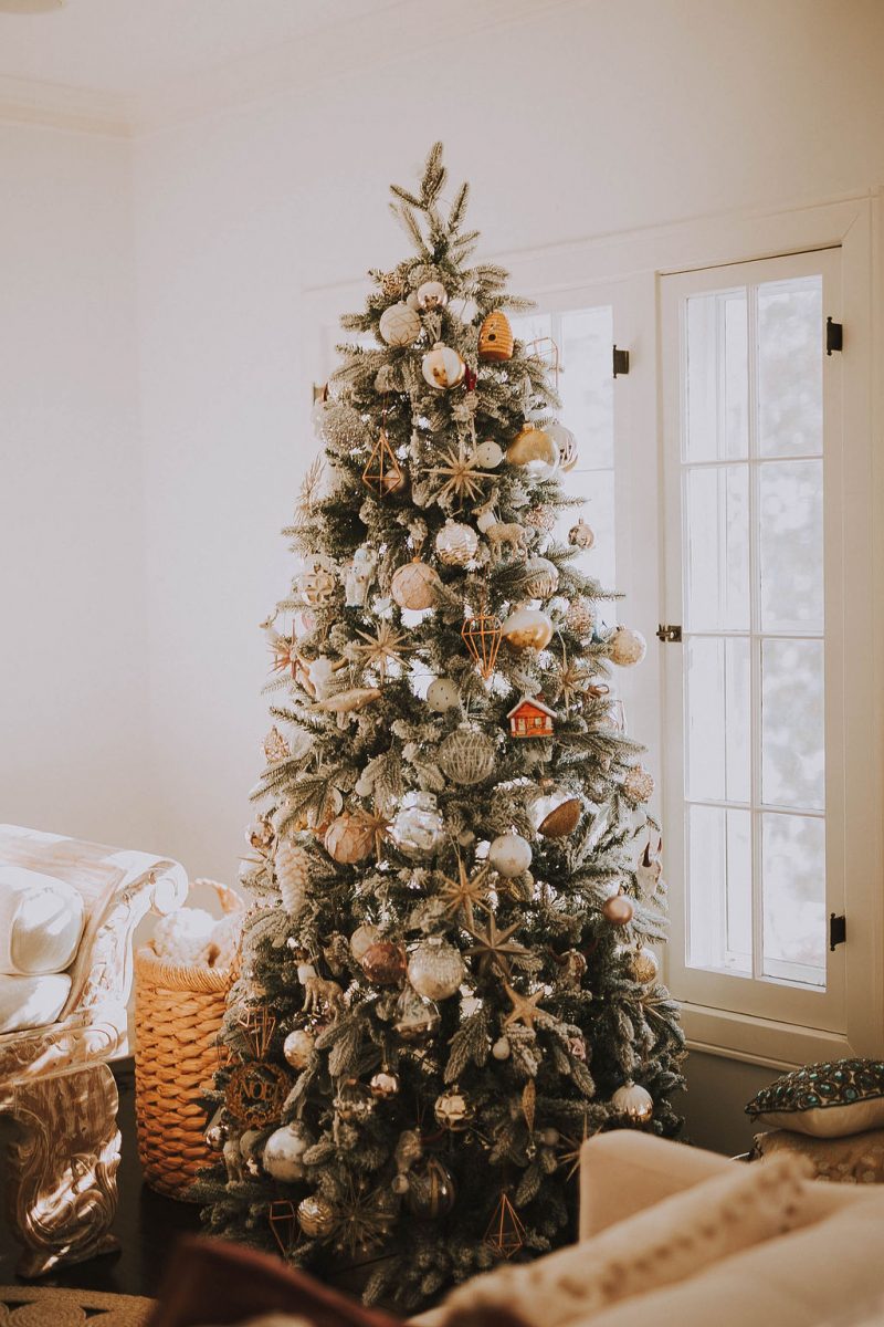 Home for the Holidays | A peek inside our Christmas Decor - CHAMPAGNE ...