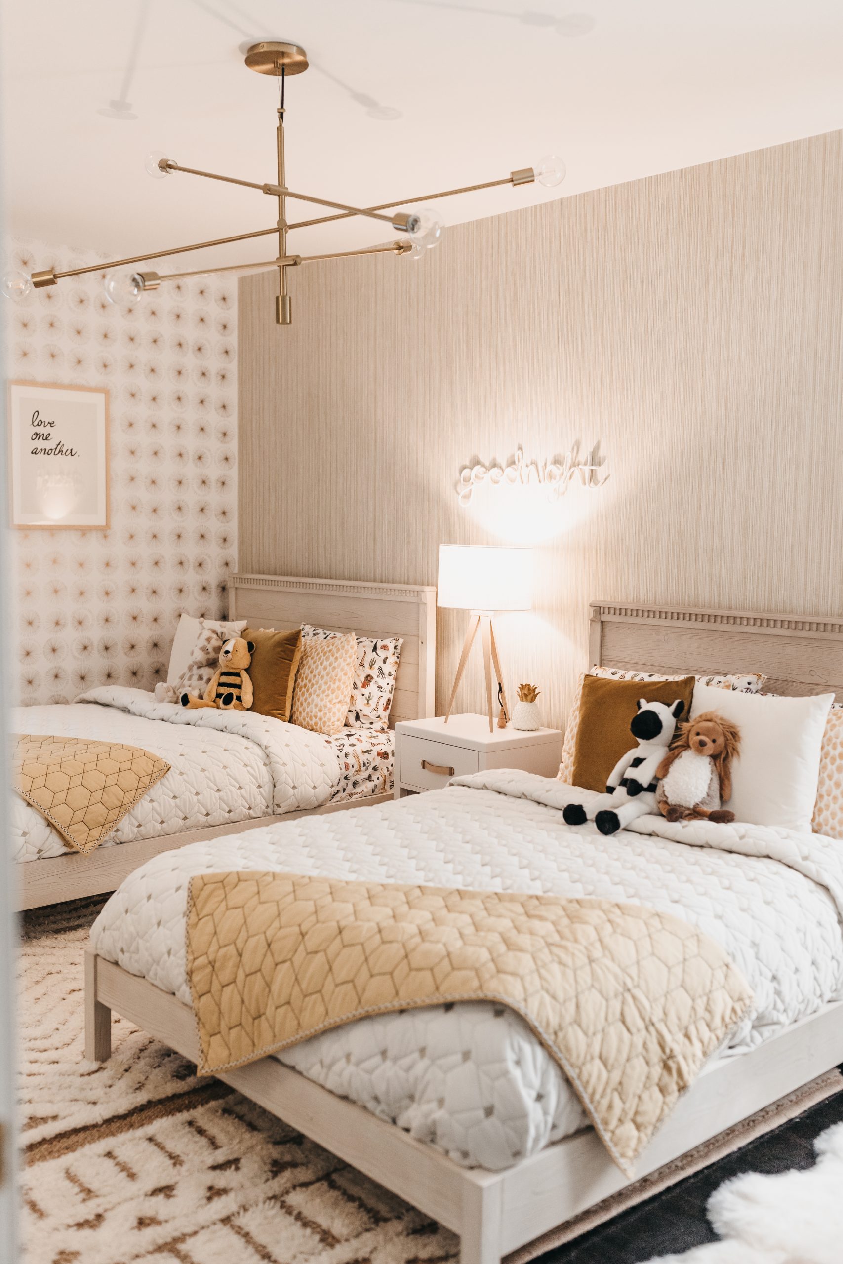 Goodbye baby crib, Hello toddler bed. Big Kid Room Reveal with Pottery Barn  Kids - CHAMPAGNE + MACAROONS